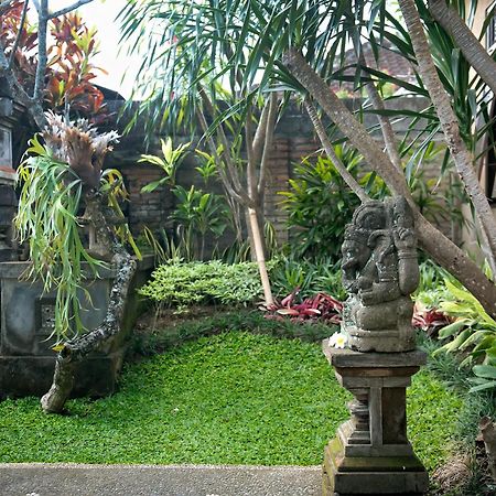 Teja Home Stay Ubud Extérieur photo