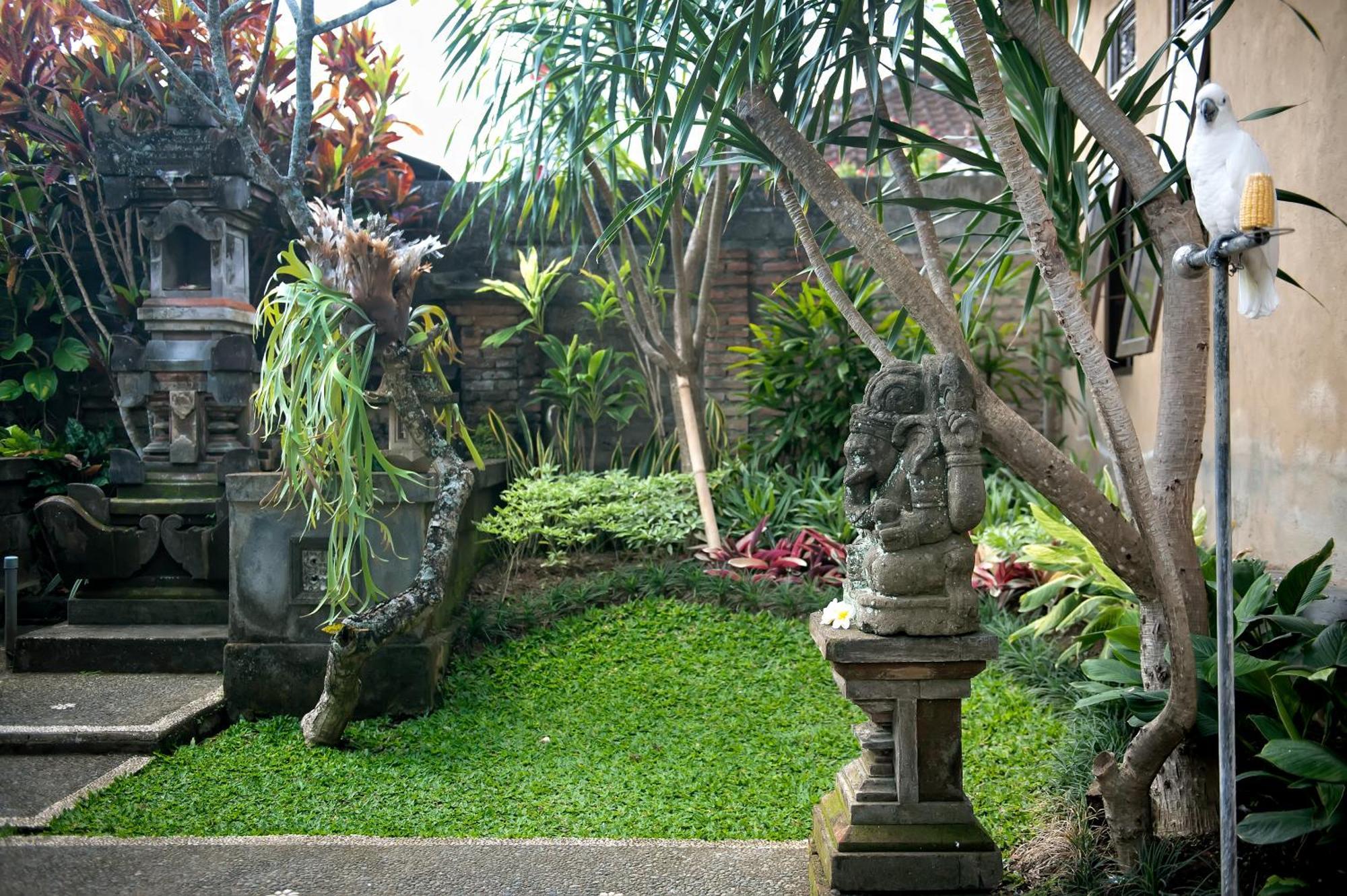 Teja Home Stay Ubud Extérieur photo
